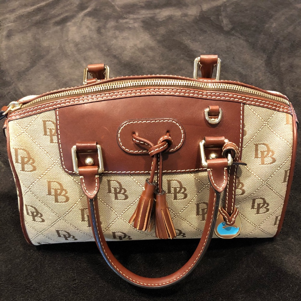 Dooney & Bourke bag